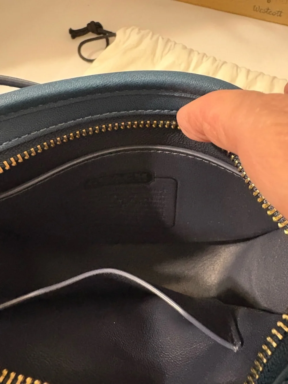 Coach Pebble Leather Crossbody Bag in Teal Zip closure adjustable strap w/charm - Picture 10 of 15